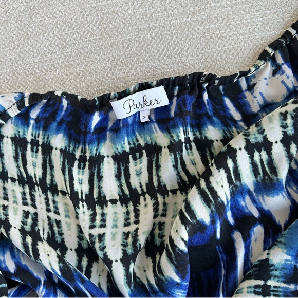 Stylish Blue Halter Top - Picture 7 of 7